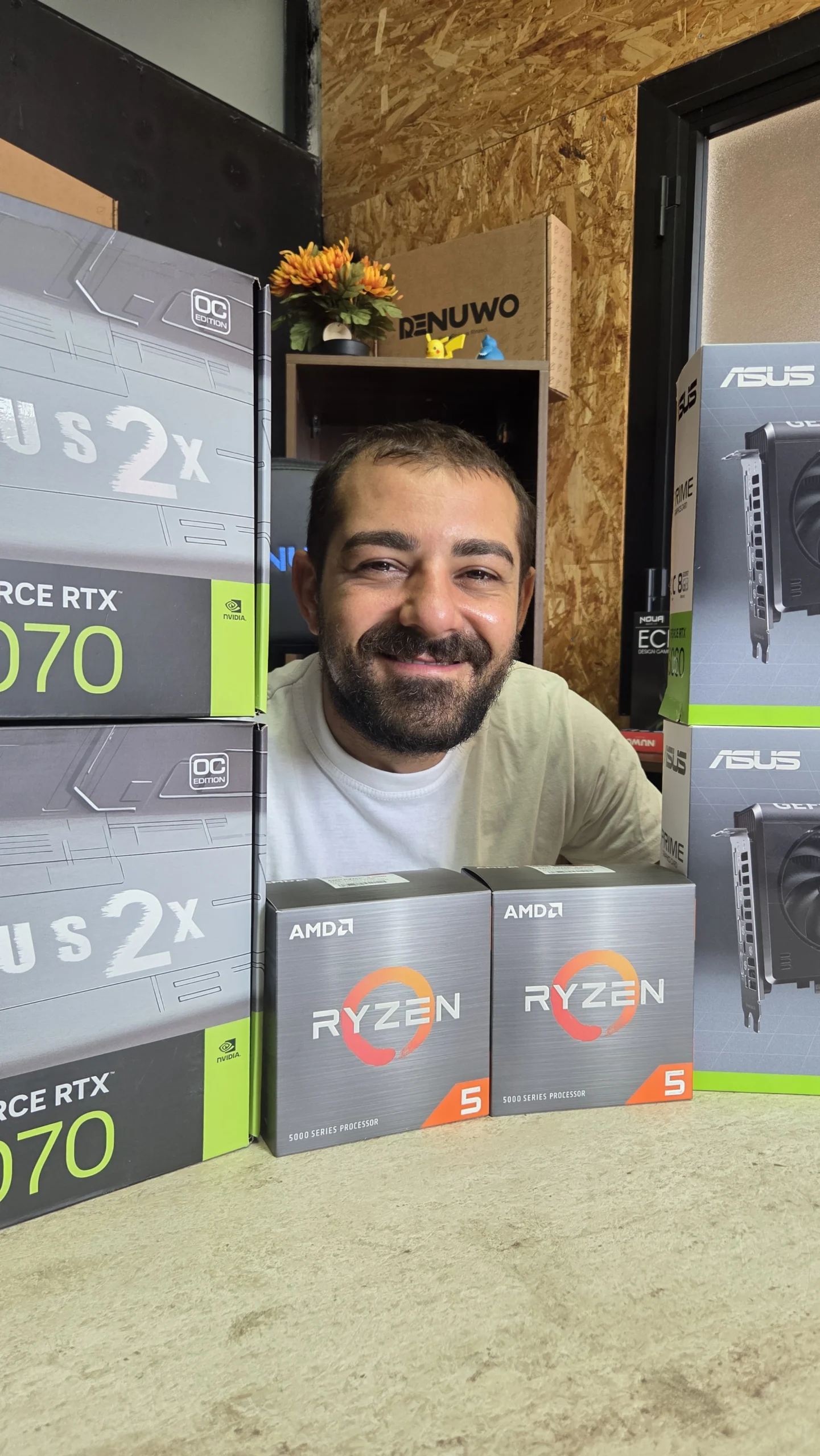Un componente del team A4Z al lavoro in laboratorio